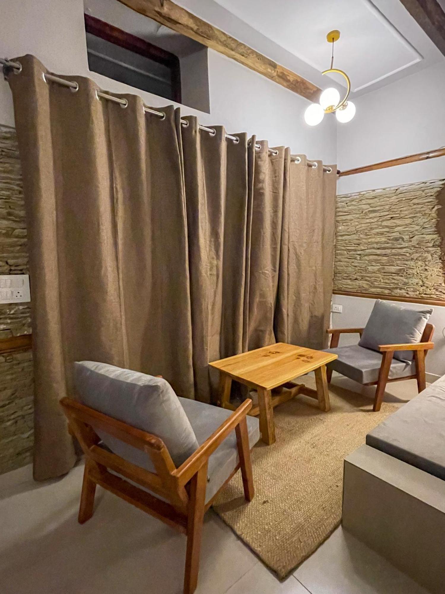 Bsr Farms Resort Pauri 外观 照片