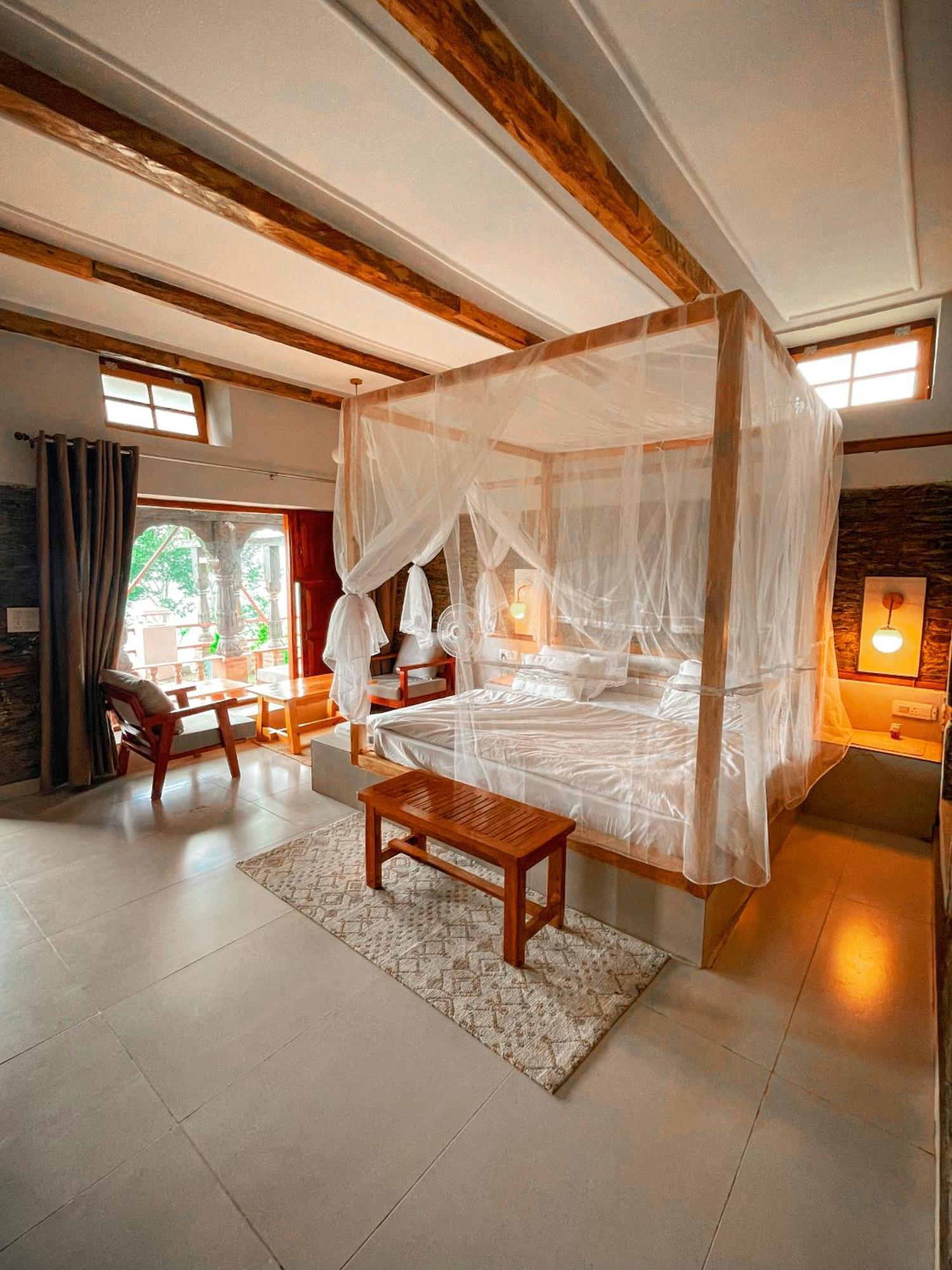 Bsr Farms Resort Pauri 外观 照片